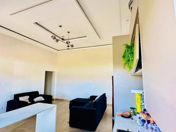 4 Bedroom Garden Flat