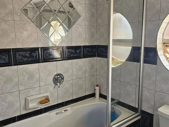 3 Bedroom Garden Flat